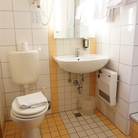 Hotel-events Adlerpalast 酒店 3*