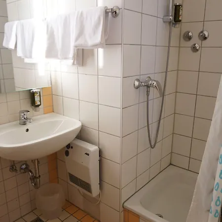 Hotel-events Adlerpalast 3* 吕塞尔斯海姆