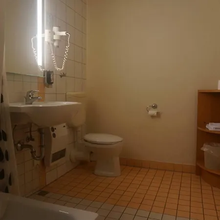 Hotel-events Adlerpalast 酒店 3*